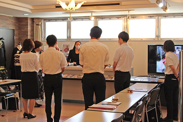 東洋きもの専門学校　研修風景-1